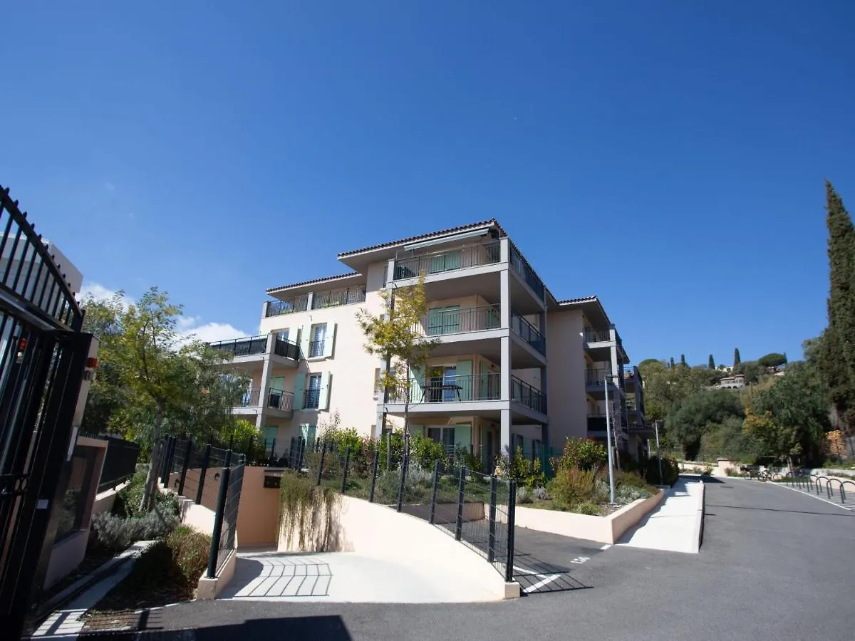 Apartment Le Clos Jardin-4 By Interhome Bormes-les-Mimosas