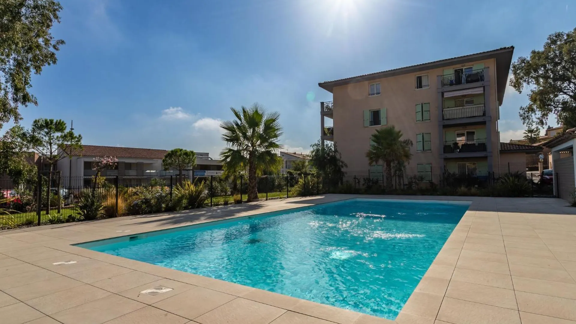 Apartment Le Clos Jardin-4 By Interhome Bormes-les-Mimosas
